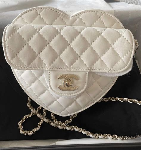 chanel large heart bag